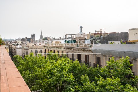 Купить пентхаус в Барселона, Испания с 2 спальни, № 2882 - фото 7