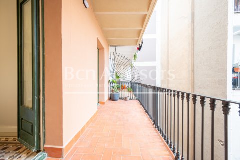 Купить квартиру в Барселона, Испания с 3 спальни, 128м², № 2881 - фото 23