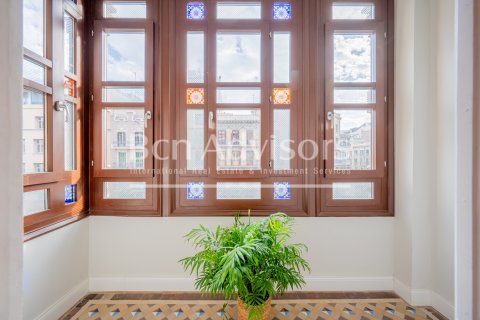 Купить квартиру в Барселона, Испания с 3 спальни, 128м², № 2881 - фото 6