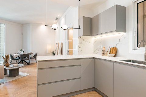 2 bedrooms apartment for sale in Barcelona, Catalonia, Spain № 6548 - photo 26
