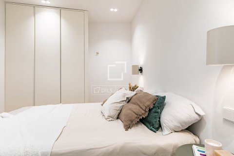 2 bedrooms apartment for sale in Barcelona, Catalonia, Spain № 6548 - photo 21