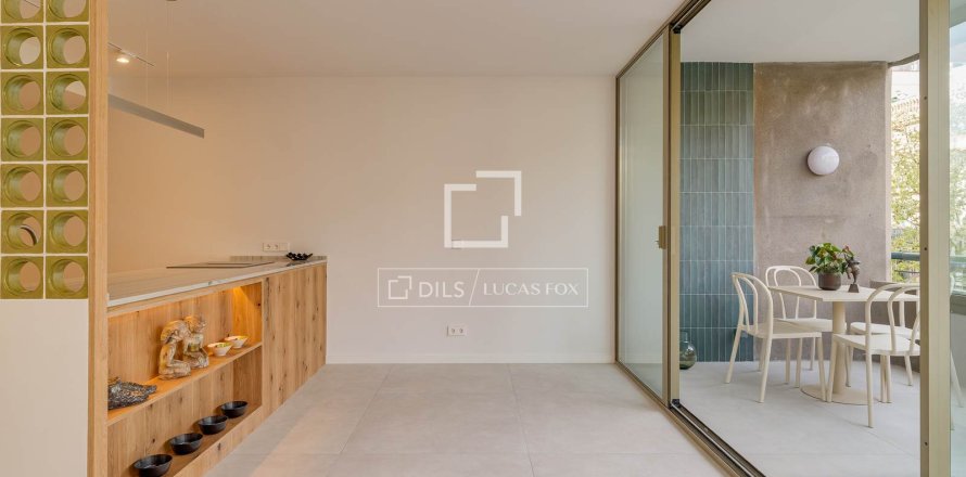 3 bedrooms apartment for sale in Barcelona, Catalonia, Spain № 6552