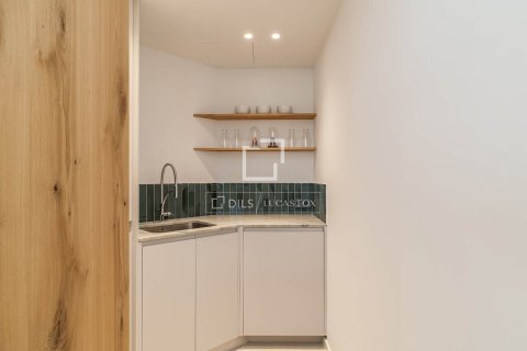 3 bedrooms apartment for sale in Barcelona, Catalonia, Spain № 6552 - photo 10