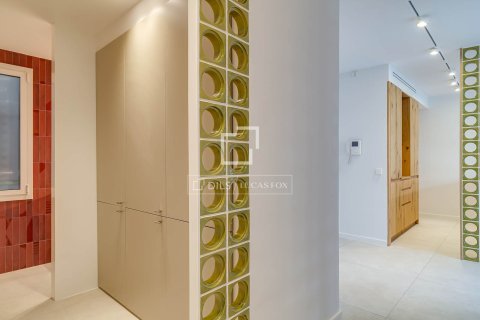 3 bedrooms apartment for sale in Barcelona, Catalonia, Spain № 6552 - photo 18