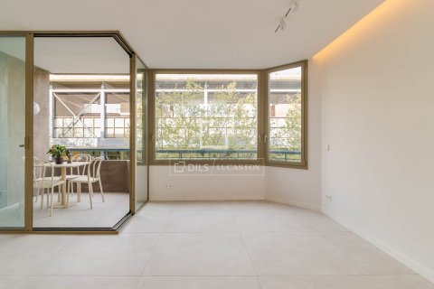 3 bedrooms apartment for sale in Barcelona, Catalonia, Spain № 6552 - photo 14