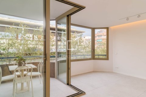 3 bedrooms apartment for sale in Barcelona, Catalonia, Spain № 6552 - photo 6