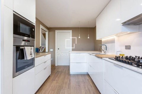 4 chambres apartment à vendre à Barcelona, Catalonia, Spain № 4474 - photo 12