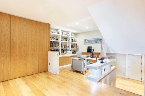 4 chambres apartment à vendre à Barcelona, Catalonia, Spain № 4474 - photo 21