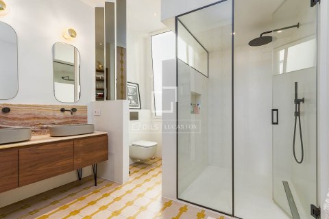 5 chambres apartment à vendre à Barcelona, Catalonia, Spain № 4477 - photo 23