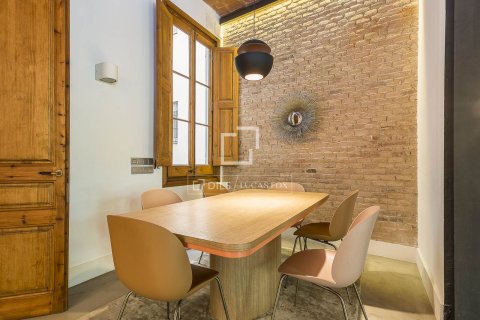 5 chambres apartment à vendre à Barcelona, Catalonia, Spain № 4477 - photo 6