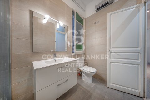 3 bedrooms apartment for sale in Barcelona, Catalonia, Spain № 5418 - photo 16