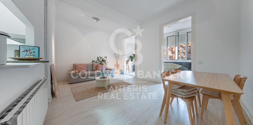 3 bedrooms apartment for sale in Barcelona, Catalonia, Spain № 5418