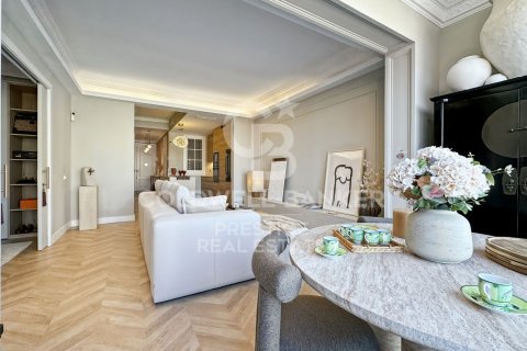 3 bedrooms apartment for sale in Barcelona, Catalonia, Spain № 5417 - photo 4