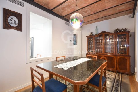 4 bedrooms apartment for sale in Barcelona, Catalonia, Spain № 5414 - photo 11
