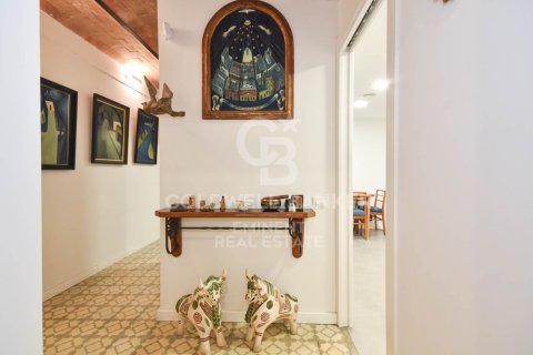 4 bedrooms apartment for sale in Barcelona, Catalonia, Spain № 5414 - photo 7