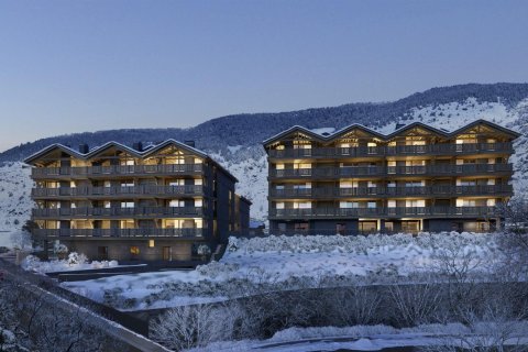 3 bedrooms apartment for sale in Principado De Andorra (Ninguna Poblacion Tiene C.P.), Lleida, Catalonia, Spain № 5481 - photo 14