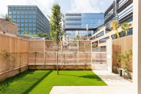 2 bedrooms duplex for sale in Barcelona, Catalonia, Spain № 5477 - photo 28