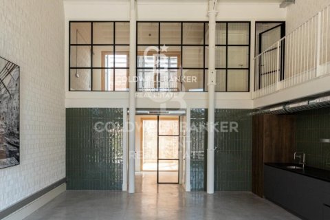 2 bedrooms duplex for sale in Barcelona, Catalonia, Spain № 5477 - photo 7