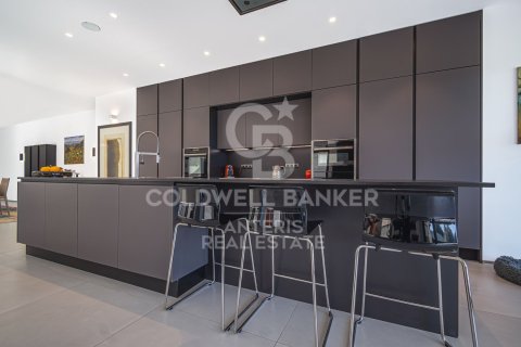 Сasa de 3 dormitorios en venta en Sant Andreu de Llavaneres, Barcelona, Cataluña, Spain № 5820 - foto 12