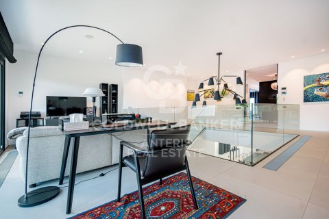 Сasa de 3 dormitorios en venta en Sant Andreu de Llavaneres, Barcelona, Cataluña, Spain № 5820 - foto 24