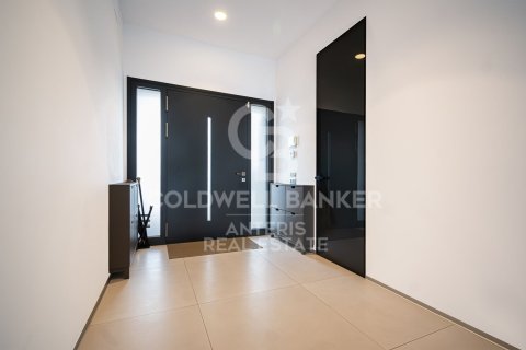 Сasa de 3 dormitorios en venta en Sant Andreu de Llavaneres, Barcelona, Cataluña, Spain № 5820 - foto 4