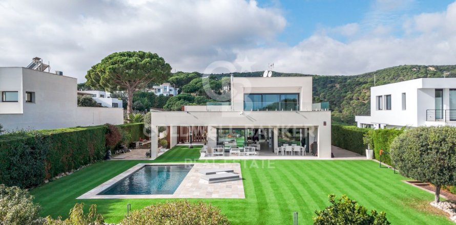 Сasa de 3 dormitorios en venta en Sant Andreu de Llavaneres, Barcelona, Cataluña, Spain № 5820