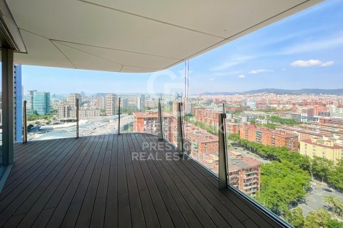 4 bedrooms penthouse for sale in Barcelona, Catalonia, Spain № 5823 - photo 17
