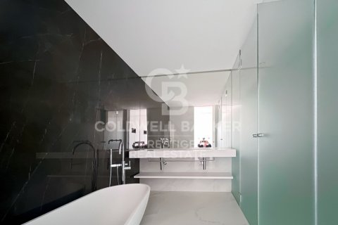 4 bedrooms penthouse for sale in Barcelona, Catalonia, Spain № 5823 - photo 15