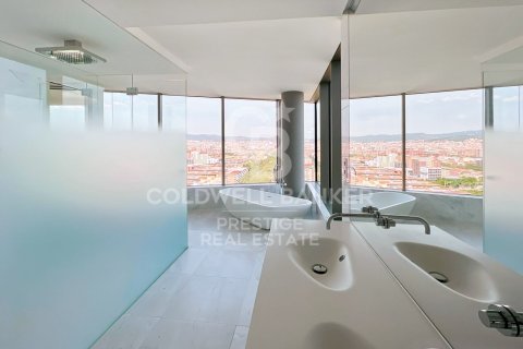 4 bedrooms penthouse for sale in Barcelona, Catalonia, Spain № 5823 - photo 11
