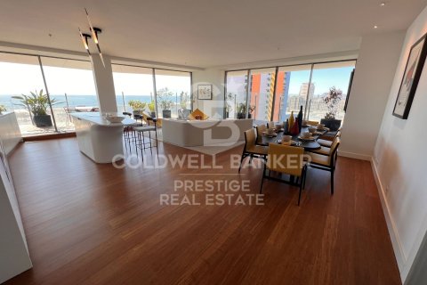 Apartamento de 3 dormitorios en venta en Barcelona, Cataluña, Spain № 5822 - foto 4