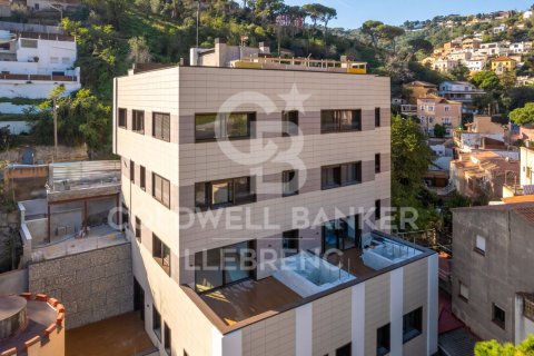 3 bedrooms apartment for sale in Barcelona, Catalonia, Spain № 5819 - photo 2