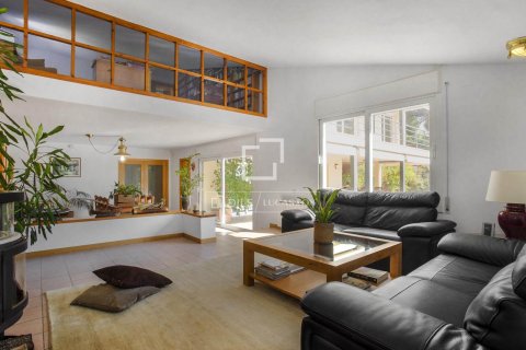 4 chambres villa à vendre à Cabrera de Mar, Barcelona, Catalonia, Spain № 3995 - photo 6