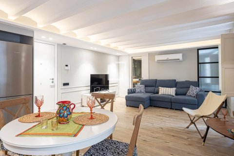 2 chambres apartment à vendre à Barcelona, Catalonia, Spain № 3992 - photo 9