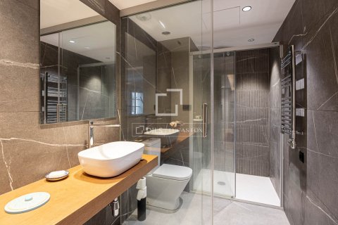 2 chambres apartment à vendre à Barcelona, Catalonia, Spain № 3992 - photo 20