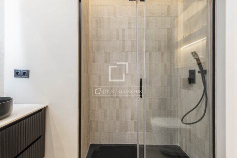 2 chambres apartment à vendre à Barcelona, Catalonia, Spain № 3993 - photo 23