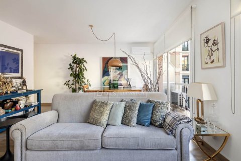 2 chambres apartment à vendre à Barcelona, Catalonia, Spain № 3994 - photo 5