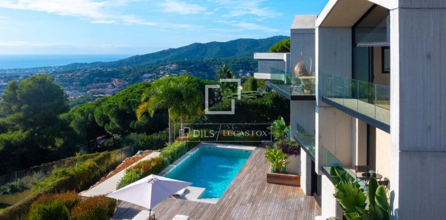 5 bedrooms villa for sale in Cabrils, Barcelona, Catalonia, Spain № 6442