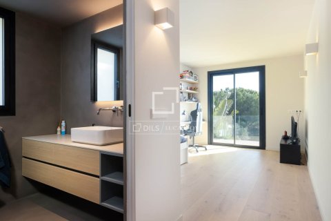 5 bedrooms villa for sale in Cabrils, Barcelona, Catalonia, Spain № 6442 - photo 23