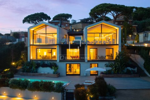 5 bedrooms villa for sale in Cabrils, Barcelona, Catalonia, Spain № 6442 - photo 2