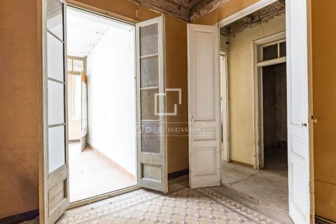 4 bedrooms apartment for sale in Barcelona, Catalonia, Spain № 6440 - photo 22