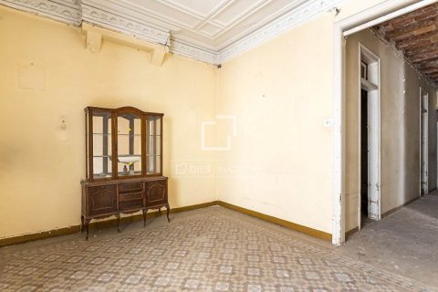 4 bedrooms apartment for sale in Barcelona, Catalonia, Spain № 6440 - photo 13