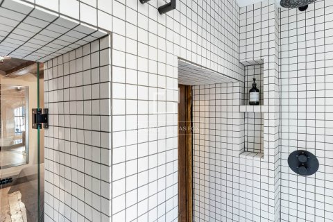 1 bedroom apartment for sale in Barcelona, Catalonia, Spain № 6438 - photo 19