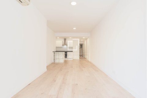 3 bedrooms apartment for sale in Barcelona, Catalonia, Spain № 6444 - photo 26