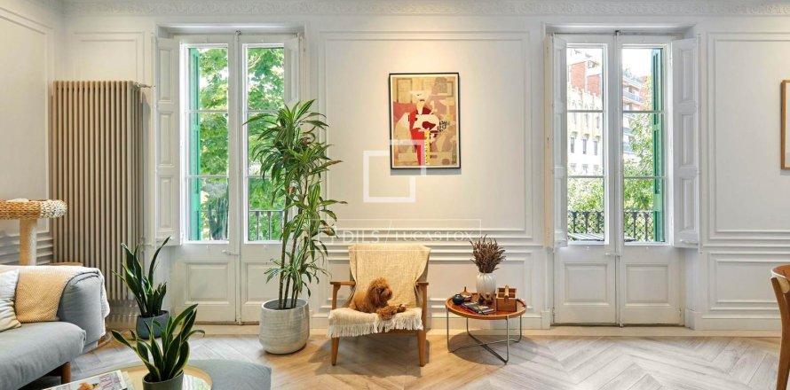 3 chambres apartment à vendre à Barcelona, Catalonia, Spain № 4086