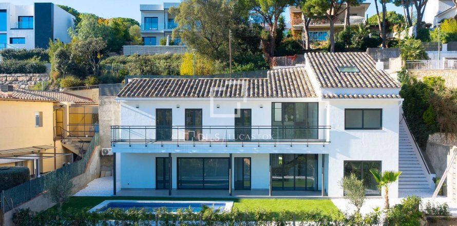 4 chambres villa à vendre à Cabrils, Barcelona, Catalonia, Spain № 4083