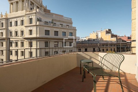 2 chambres apartment à vendre à Barcelona, Catalonia, Spain № 4082 - photo 20