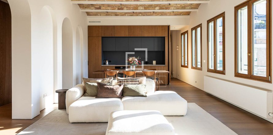 2 bedrooms apartment for sale in Barcelona, Catalonia, Spain № 4082