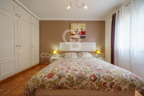 Villa de 5 dormitorios en venta en Peralada, Gerona, Cataluña, Spain № 6013 - foto 18