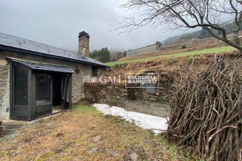 120 sq.m. villa for sale in Principado De Andorra (Ninguna Poblacion Tiene C.P.), Lleida, Catalonia, Spain № 6016 - photo 3