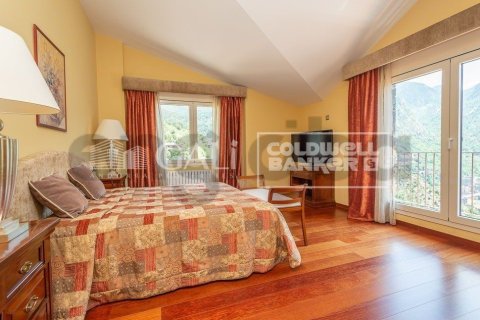 Купить виллу в Андорра, Испания с 6 спален, 586м², № 6018 - фото 9